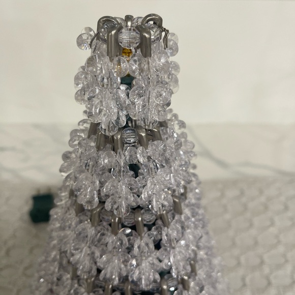 Vntg Handcrafted Clear Beaded Safety Pin/Light Up Christmas Tree 11” Color Light - Picture 5 of 9